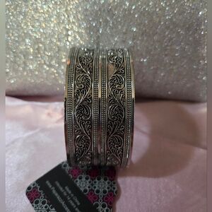 Paparazzi Elegant Silver Swirl Cuff Bracelet